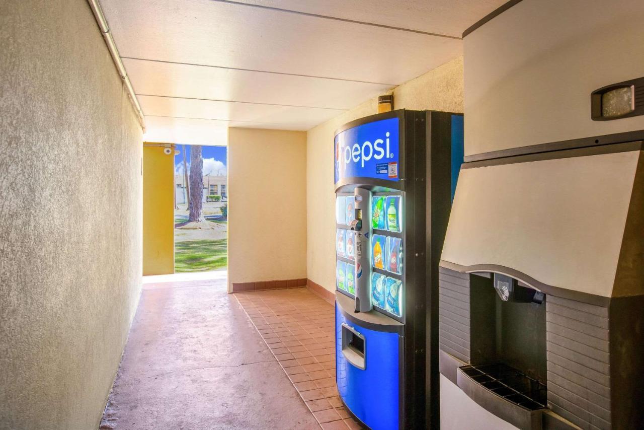 Econo Choice I-95 Savannah Gateway Hotel