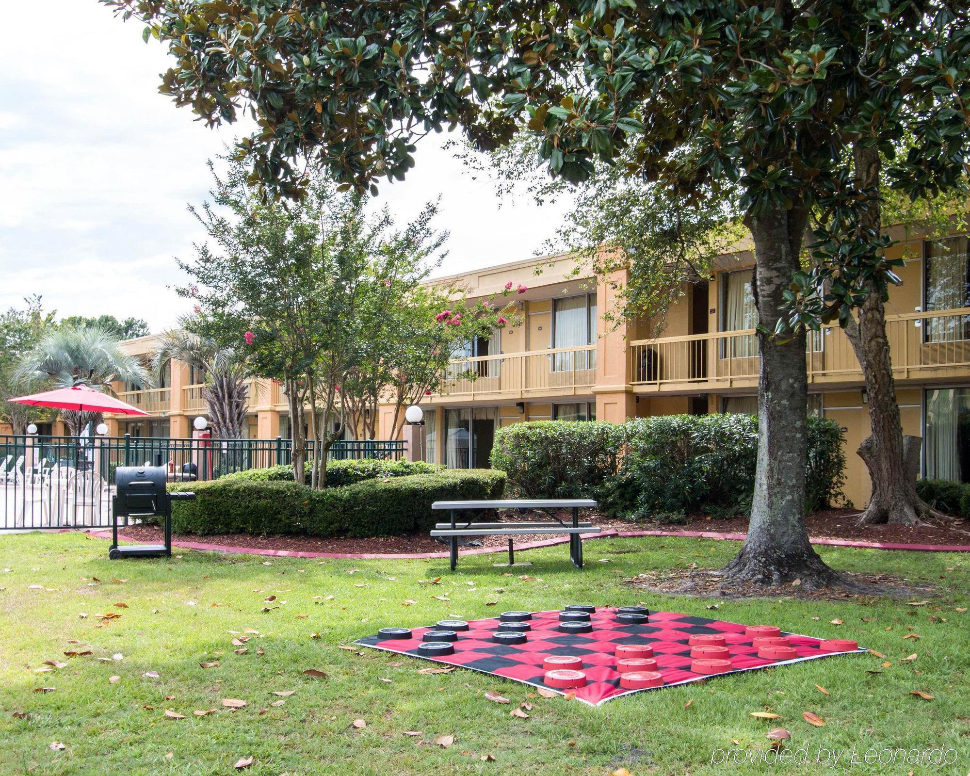 Econo Choice I-95 Savannah Gateway Hotel
