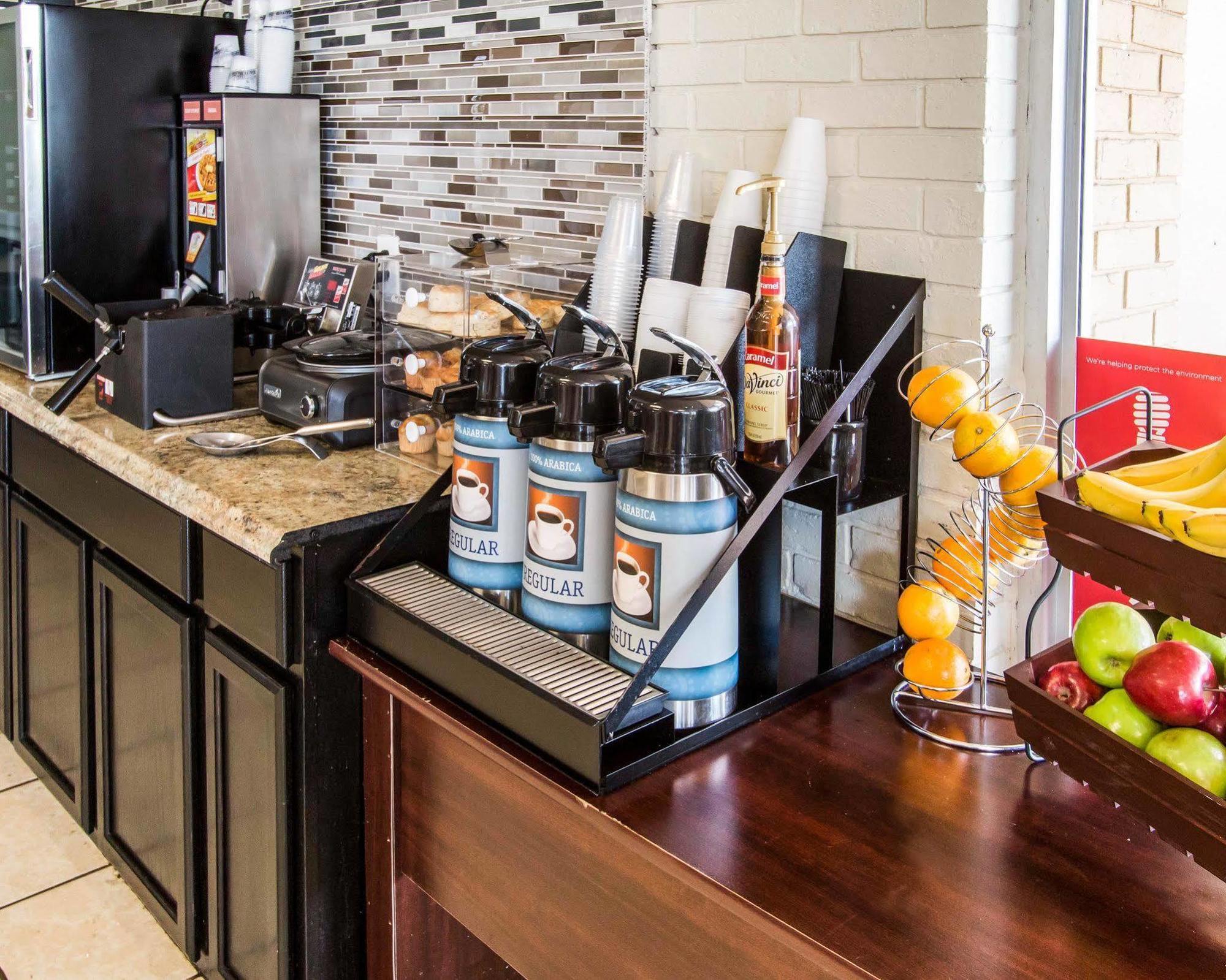 Hotel Econo Choice I-95 Savannah Gateway